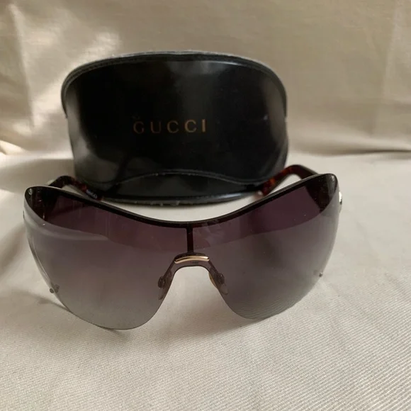Gucci Sunglasses model 2808 with case Gucci GUCCI Shield Mask GG Logo Rhinestones Sunglasses GG  main image 2